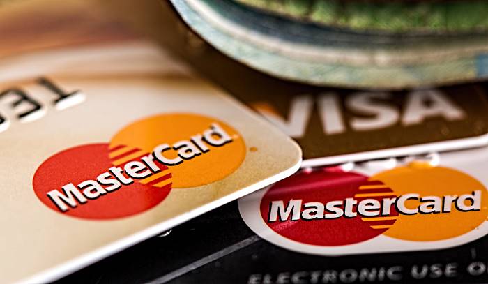 債務整理中でも取得できるデジポット型クレジットカード